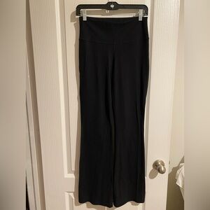 Athleta Transcend Slim Pant Sz L